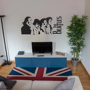 Number 3 Charming Old Town Appartement Parme